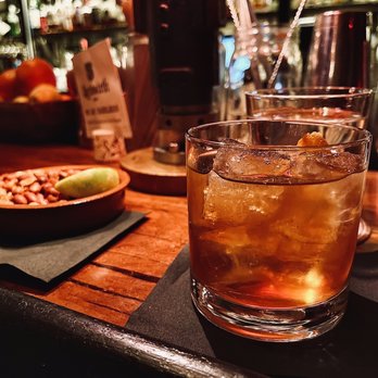 Sternewirth Bar - Cocktail Bars Near Me - San Antonio, Texas