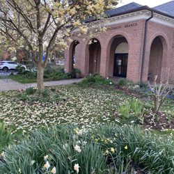 Arlington Public Library - Glencarlyn Branch