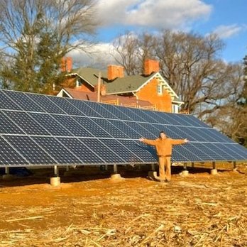 Skyline Solar - a photo of a solar array on a farm - Solar Installation Near Me Skyline Solar - a photo of a solar array on a farm - Solar Installation Near Me