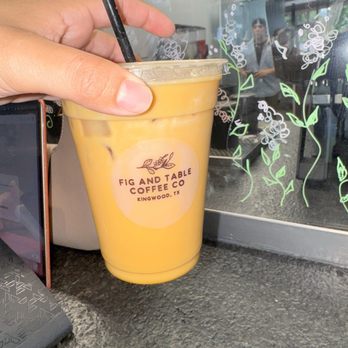 Fig and Table Coffee - Honey Carmel cold brew with sweet cream - Coffee & Tea Near Me - Kingwood, Texas
