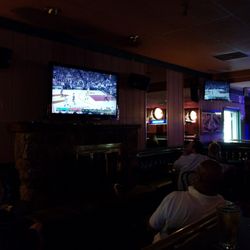Artie's Countrywood Lounge