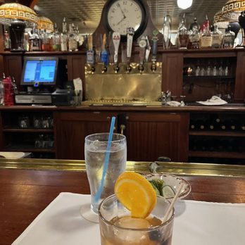 Ted's Montana Grill - Unexpectedly classy. The "Newly Fashioned" was phenomenal.  Delicious, STRONG, well crafted!!! - Burgers Near Me - Buford, Georgia