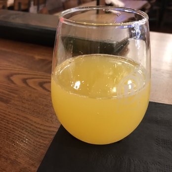 Batch Local Kitchen - Bottomless mimosas - Cocktail Bars Near Me - West Palm Beach, Florida