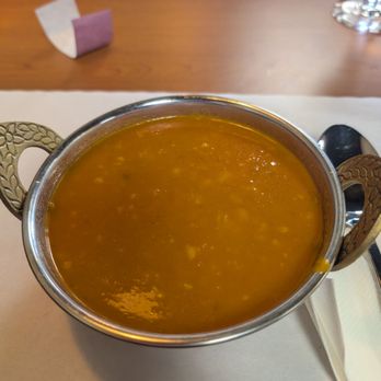 Rosie's Everest Kitchen - Garlic tomato soup - Indian Near Me - Niagara Falls, New York Rosie's Everest Kitchen - Garlic tomato soup - Indian Near Me - Niagara Falls, New York