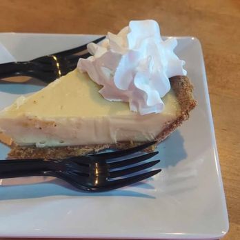 Joanie's Blue Crab Cafe - Key Lime Pie - Seafood Near Me - Ochopee, Florida Joanie's Blue Crab Cafe - Key Lime Pie - Seafood Near Me - Ochopee, Florida