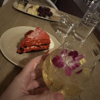Lahaina Noon - The only time the pairing emerged was after asking three people after the couple at the next table already asked three people. - Hawaiian Near Me - Lahaina, Hawaii