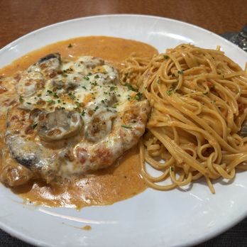 Cesare's  At The Beach - Pollo Cesare Augusto - Italian Near Me - Clearwater, Florida