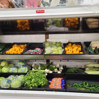Becerras International Groceries - Veggies - Grocery Near Me - Vancouver, Washington