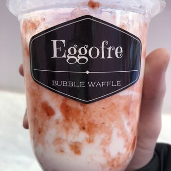 Eggofre - Zangzang Fresa (Milk with strawberry puree) - Desserts Near Me - Madrid, M Eggofre - Zangzang Fresa (Milk with strawberry puree) - Desserts Near Me - Madrid, M
