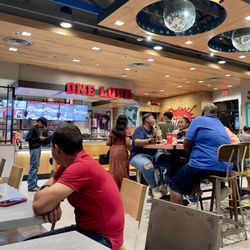 Raising Cane’s - Stafford - Interior