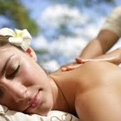 W Foot Massage