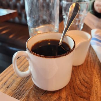 Land & Lake Kitchen - Fresh coffee - American Near Me - Chicago, Illinois
