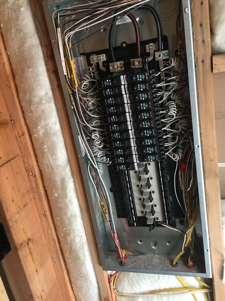 Slide of TG Pro Electrical Service And Maintenance