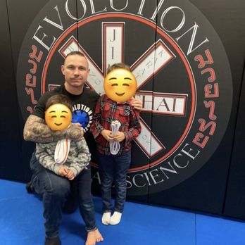 Evolution MTMS - Martial Arts Near Me - Fontana, California