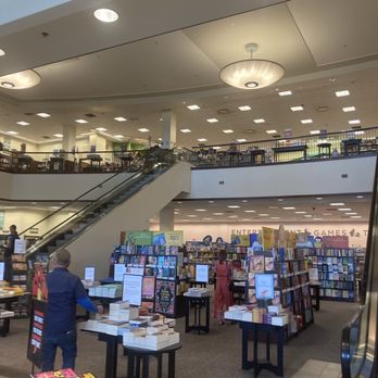 Barnes & Noble - Bookstores Near Me - Torrance, California