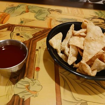 Kuo's Chinese Restaurant - Fried wonton and sweet and sour sauce - Chinese Near Me - Midland, Texas Kuo's Chinese Restaurant - Fried wonton and sweet and sour sauce - Chinese Near Me - Midland, Texas