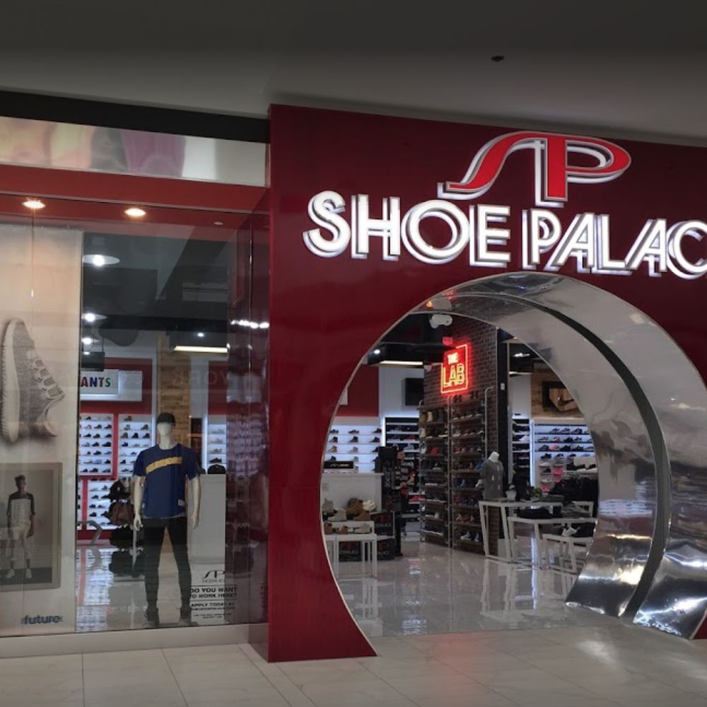 New Park Mall location is horrible!!!! New Park Mall location is horrible!!!!