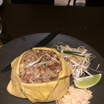 Wild Ginger Dining + Bar - Chicken pad Thai - Modern Australian Near Me - Sydney, NSW Wild Ginger Dining + Bar - Chicken pad Thai - Modern Australian Near Me - Sydney, NSW
