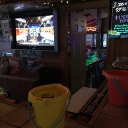 Bambooze - Buckets of beer great staff!