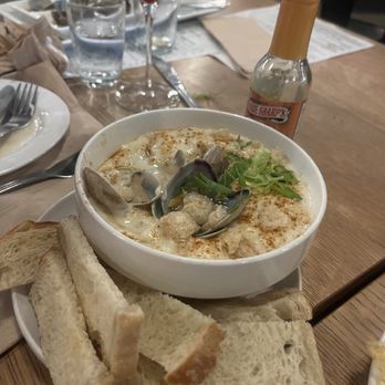 Fruition Brewing - Clam chowder - Brewpubs Near Me - Watsonville, California
