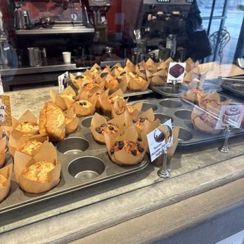 Yi's Cafe - Pastries - Coffee & Tea Near Me - Arcadia, California