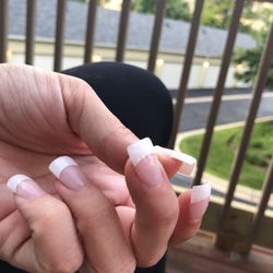 Lux Nail Studio