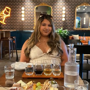 Mog Asu - Ole Ole Ole $23 & Solara wine flight $25 - Wine Bars Near Me - Tiburon, California