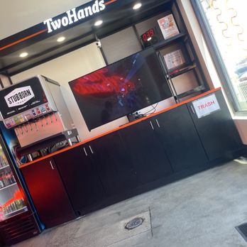 Two Hands Fresh Corn Dogs - Drink area - Fast Food Near Me - Sandy, Utah