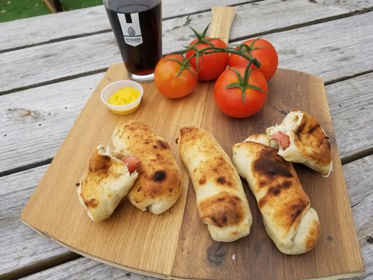 Fired Pizzas by null