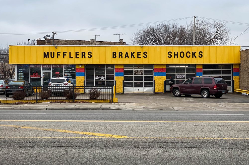 SUPERMAX MUFFLER & BRAKE Updated September 2024 12 Photos & 27 Reviews 6230 W North Ave