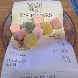 Los Pilones - I love the little candies you get with the bill. Delicious.