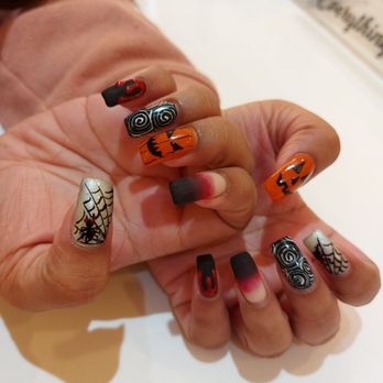 Nailspree - Nail Salons Near Me - Monroe Township, New Jersey