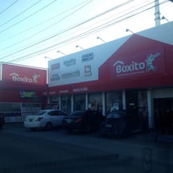 Boxito Plomero CUM - Con  estacionamiento muy cómodo y accesible.