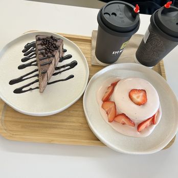 Kyo Matcha - Chocolate crepe layer cake, strawberry milk cap cake, two hot milk tea - Desserts Near Me - Columbia, Maryland Kyo Matcha - Chocolate crepe layer cake, strawberry milk cap cake, two hot milk tea - Desserts Near Me - Columbia, Maryland