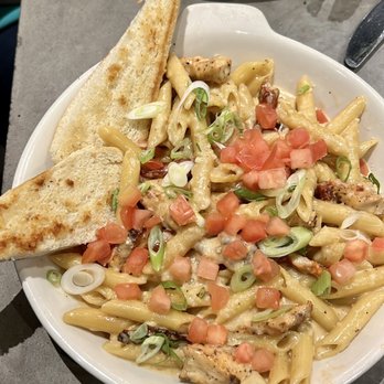 Guy Fieri's Branson Kitchen + Bar - Cajun Chicken Alfredo - Bars Near Me - Branson, Missouri Guy Fieri's Branson Kitchen + Bar - Cajun Chicken Alfredo - Bars Near Me - Branson, Missouri