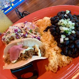 Be- hive chorizo & shrimp taco platter