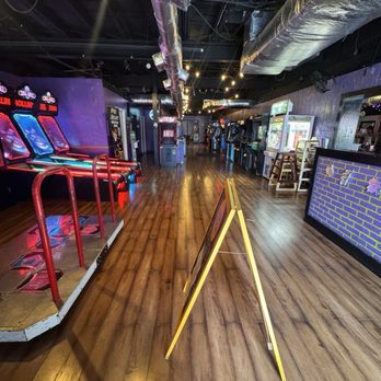 Recbar - Entry area - Bars Near Me - Louisville, Kentucky