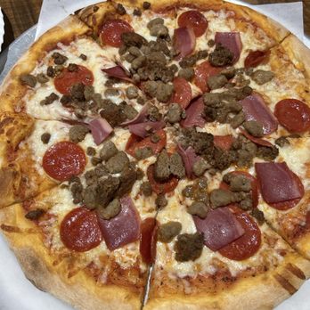Niki's Pizza - Pizza Near Me - Austin, Texas