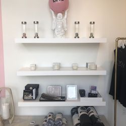 Sol Yoga - Part of their gift store
