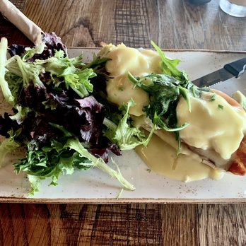 First Watch - BLT eggs Benedict - Breakfast & Brunch Near Me - Smyrna, Tennessee
