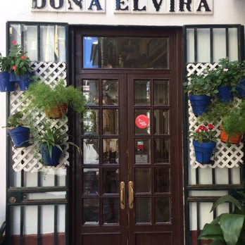 Doña Elvira - Salad Near Me - Seville, SE