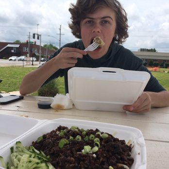Roll & Fold - Boy eaten his noods - Food Trucks Near Me - Rogers, Arkansas Roll & Fold - Boy eaten his noods - Food Trucks Near Me - Rogers, Arkansas