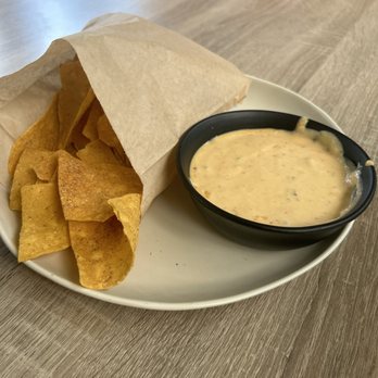 Minero - Chips and queso - Mexican Near Me - Atlanta, Georgia Minero - Chips and queso - Mexican Near Me - Atlanta, Georgia