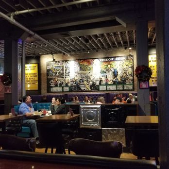 Rendezvous Pizza - Dining room - Pizza Near Me - Oklahoma City, Oklahoma Rendezvous Pizza - Dining room - Pizza Near Me - Oklahoma City, Oklahoma