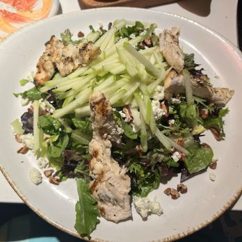 rise soufflé - Plano - Rise salad with chicken - French Near Me - Plano, Texas rise soufflé - Plano - Rise salad with chicken - French Near Me - Plano, Texas