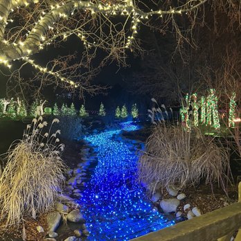 Ashton Gardens - Christmas lights at Ashton Gardens - Botanical Gardens Near Me - Lehi, Utah Ashton Gardens - Christmas lights at Ashton Gardens - Botanical Gardens Near Me - Lehi, Utah