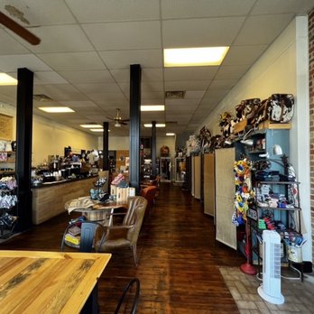 Campfire Coffee - the inside of a coffeehouse - Coffee & Tea Near Me - Henderson, Texas Campfire Coffee - the inside of a coffeehouse - Coffee & Tea Near Me - Henderson, Texas