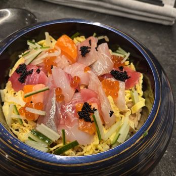 M Sushi - Cary - Bara chirashi lunch combo - Sushi Bars Near Me - Cary, North Carolina