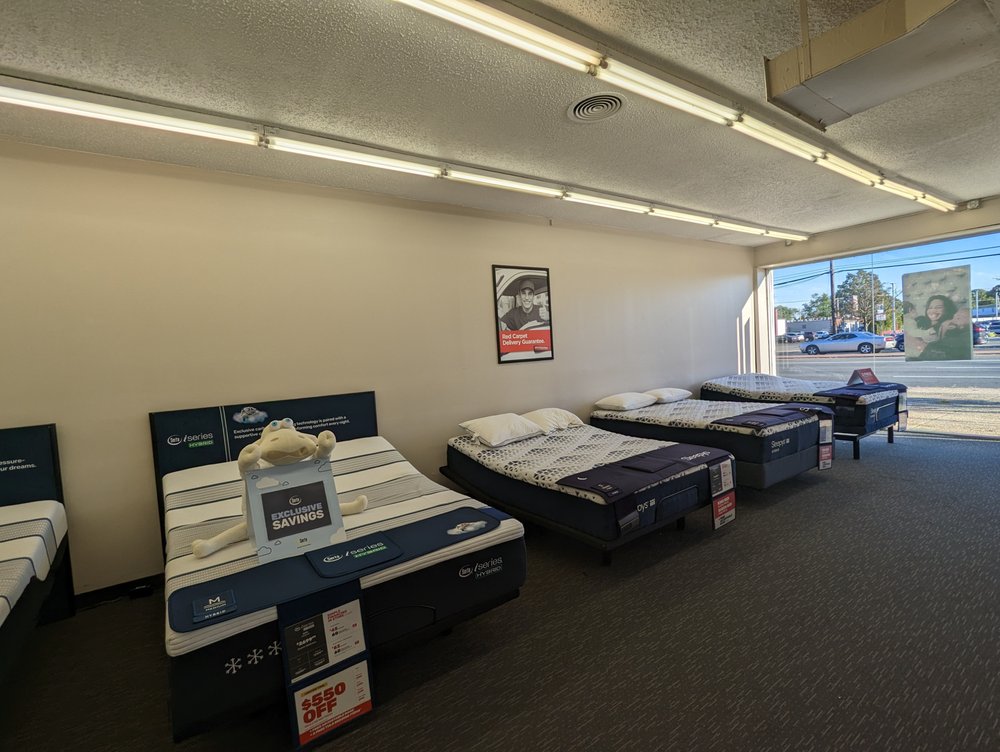 MATTRESS FIRM EAST MEADOW 21 Photos & 27 Reviews 2031 Hempstead