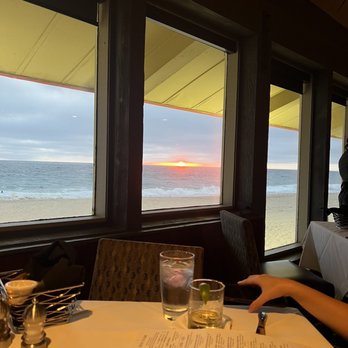 Chart House - Beach view - Seafood Near Me - Redondo Beach, California